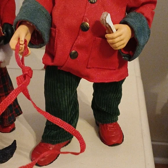 Dept 56 Possible Dreams Going For A W-A-L-K Christmas Figurine-Retired-Rare